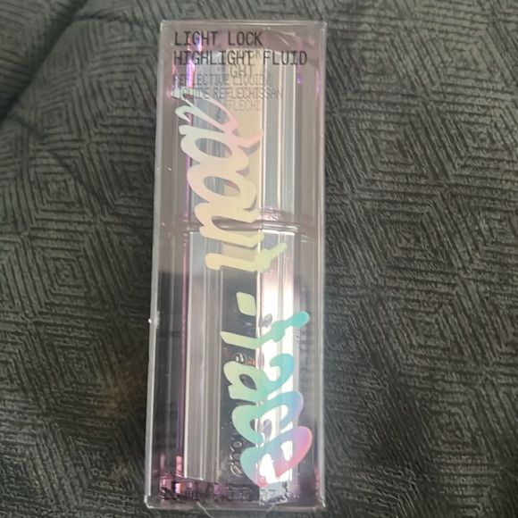 ABOUT-FACE Light Lock Highlight Fluid in** Unrestrained ***0.5oz Full Sz NIB - Picture 2 of 2